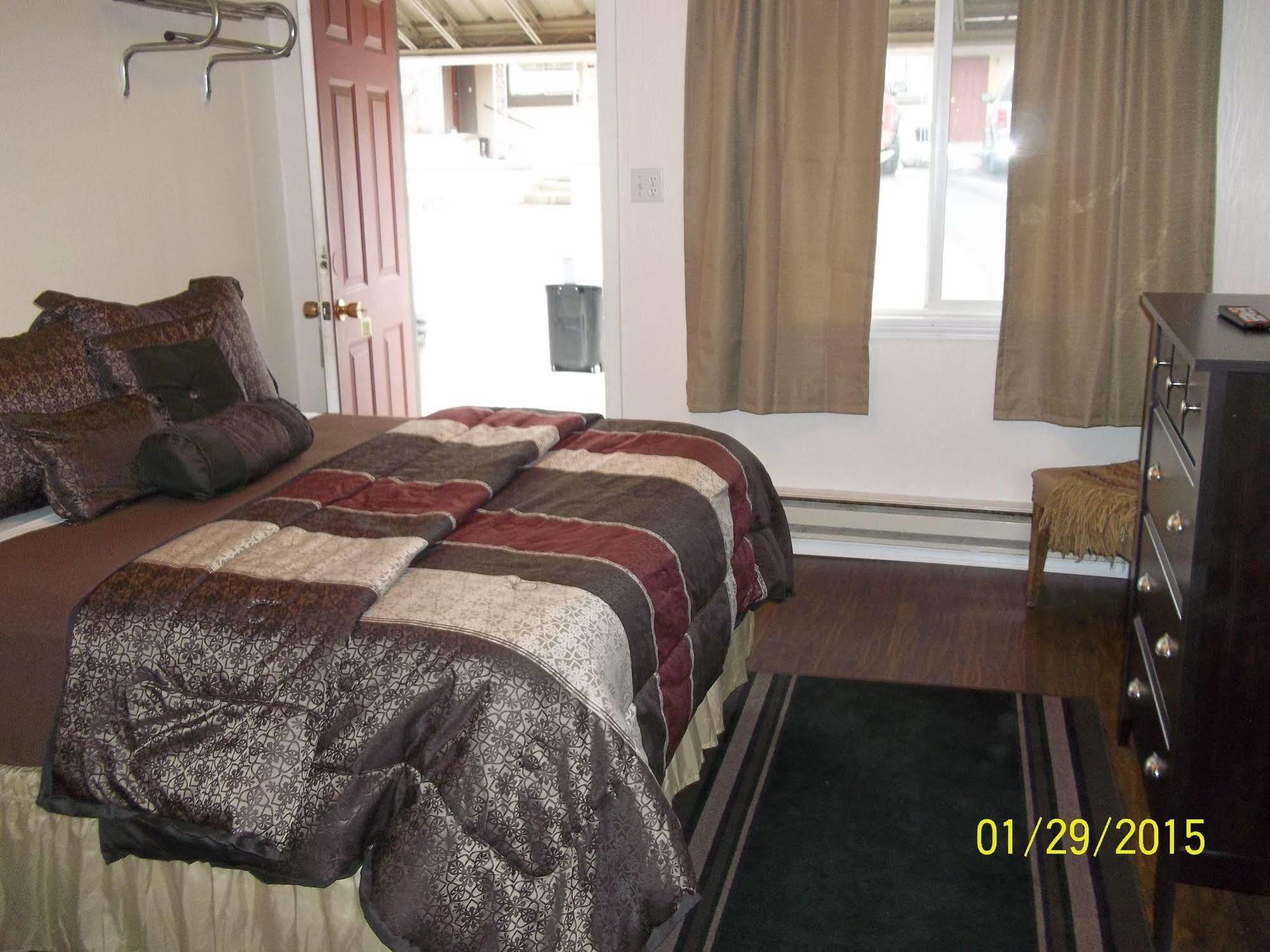 Selkirk Motel Colville Buitenkant foto