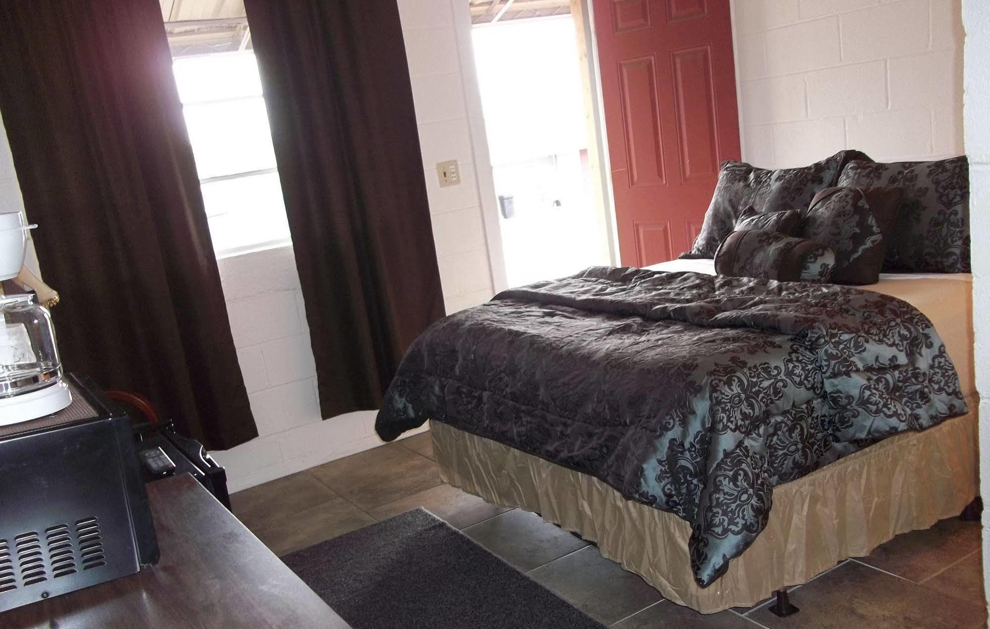 Selkirk Motel Colville Buitenkant foto