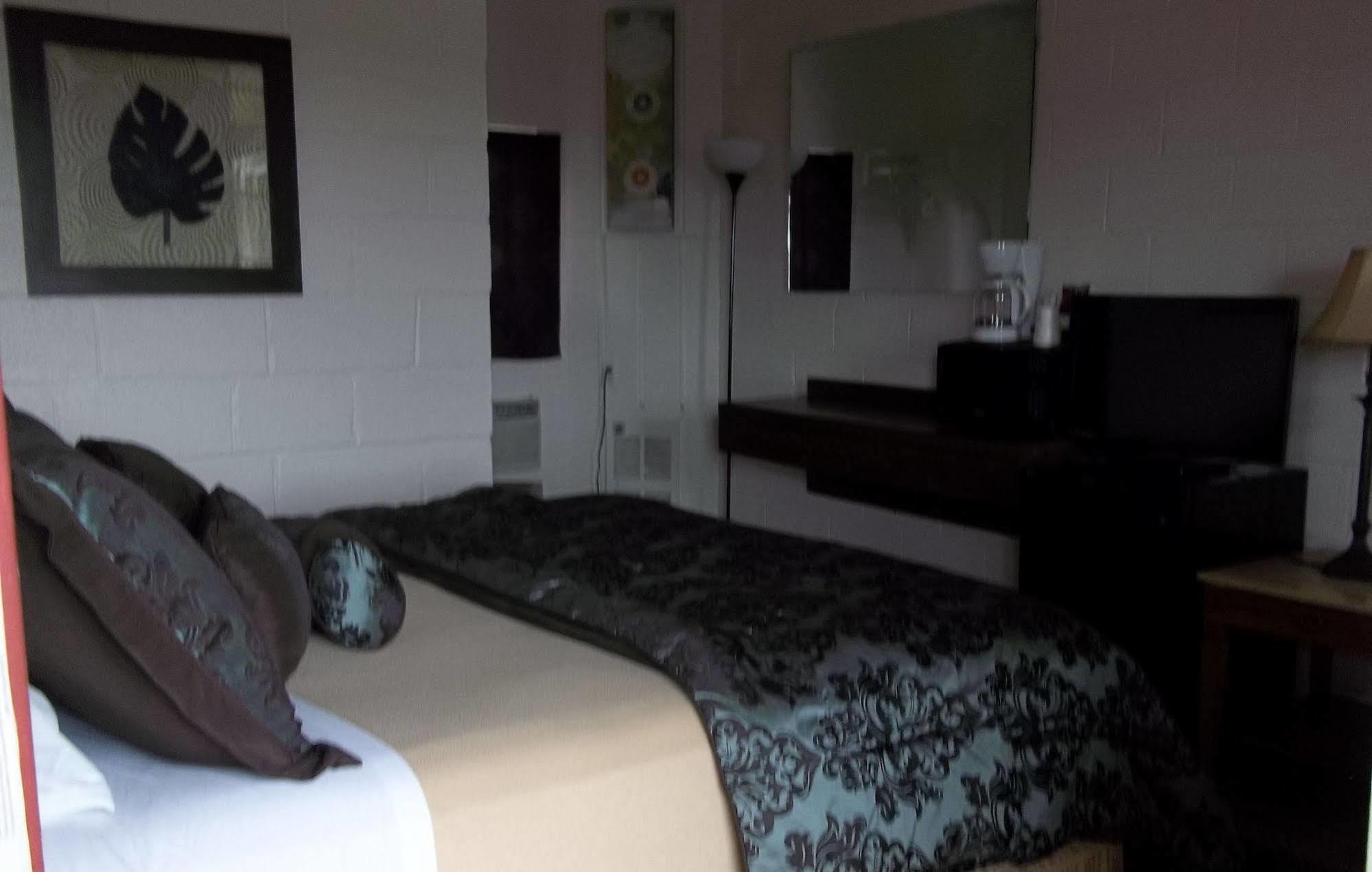 Selkirk Motel Colville Buitenkant foto